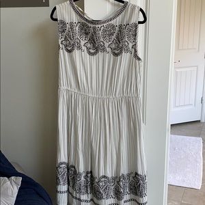 Loft • white/black embroidered dress, sz L